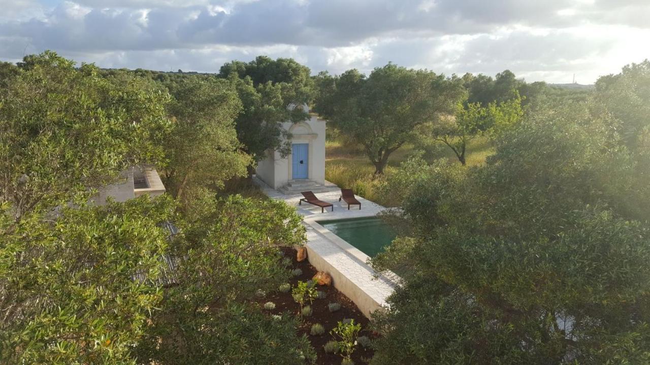 The Proud Garden Bed & Breakfast Carovigno Bagian luar foto